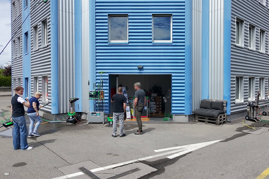 Demo-Day-mit-Kunden-und-Interessenten-HydroPower-Unger